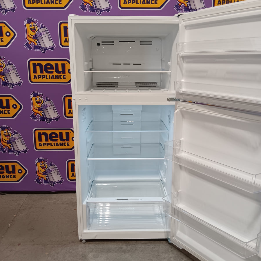 Vissani 14.2 cu. ft. Top Freezer Refrigerator in White, Garage Ready 251318SD1354 - MDTF14WH5 - Scratch & Dent (Major)