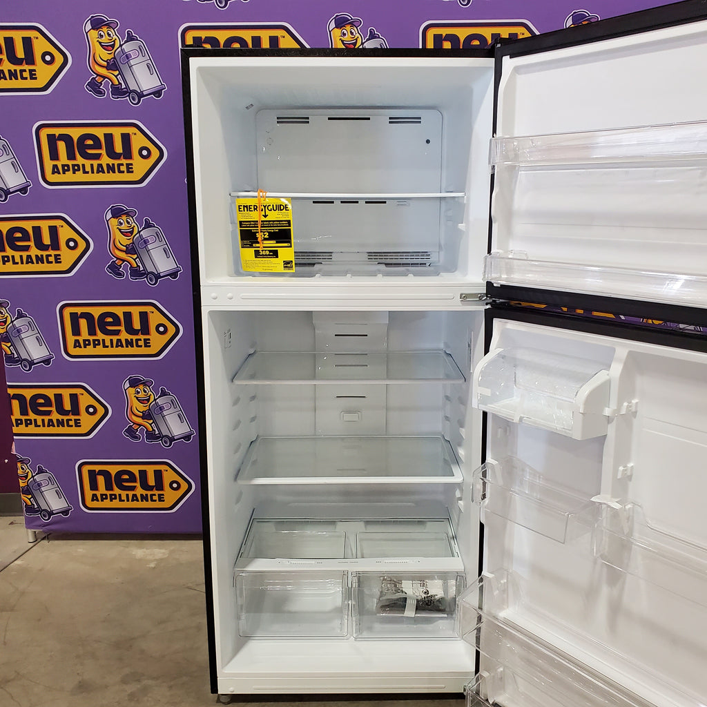 Vissani 18.1 cu. ft. Top Freezer Refrigerator in Fingerprint Resistant Stainless Steel Look, Garage Ready 25138SD761 - MDTF18SSR5 - Scratch & Dent (Major)