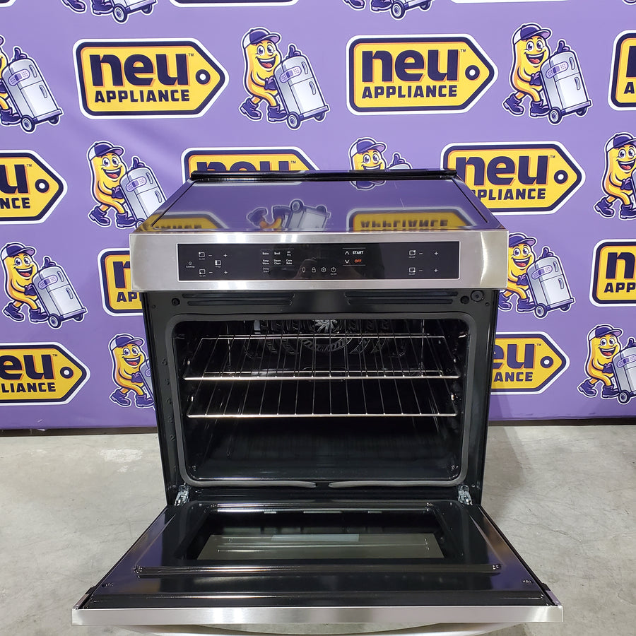 Frigidaire 4 Burners 5.3-cu ft, Air Fry Convection Oven Slide-In Single Induction Range in Stainless Steel 3SD1036 - FCFI3082BS - Scratch & Dent (Minor)