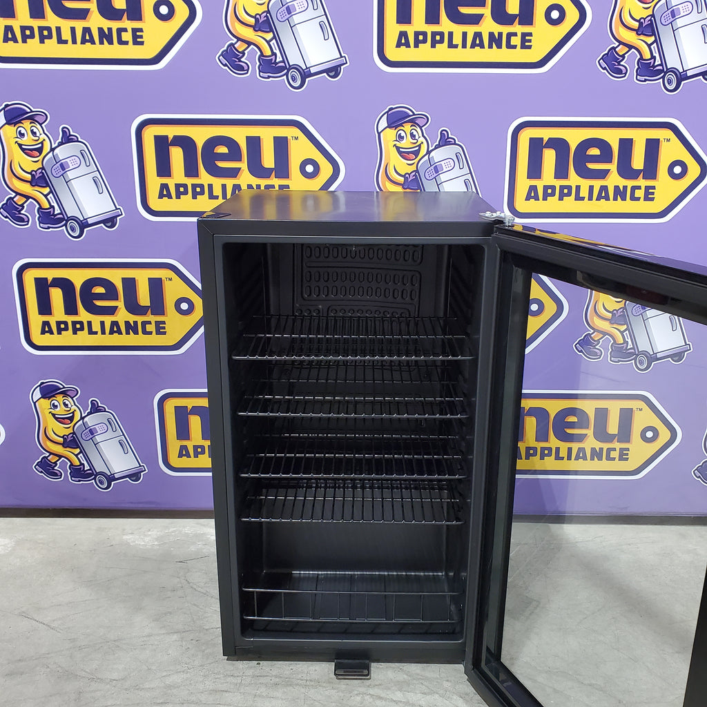 Pictures of NewAir 18.80-in W 126 -Can Capacity Black Freestanding Indoor Beverage Refrigerator with Glass Door 251311SD925 - AB-1200B - Open Box - Neu Appliance Outlet - Discount Appliance Outlet in Austin, Tx