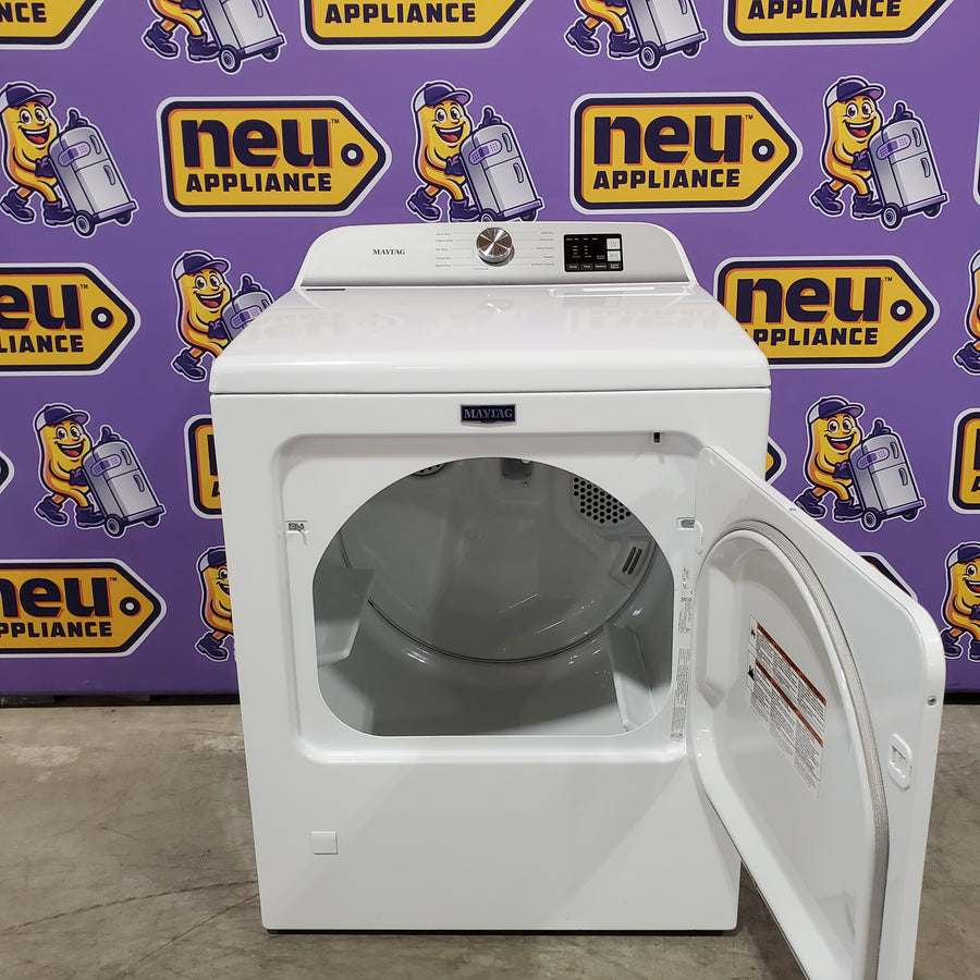 Maytag Top Load 4.8 cu ft Washer with Deep Fill and Slow-Close Glass Lid MVW6200KW - Scratch & Dent (Moderate) and Maytag 7.0 cu. ft Top Load Gas Dryer with Moisture Sensing 16219 - MGD6200KW - Scratch and Dent (Minor)