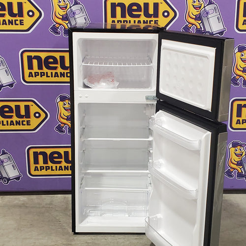 Vissani 4.5 cu. ft. 2-Door Mini Refrigerator in Platinum Steel with Freezer SA590 - HVDR45PS - Scratch & Dent (Minor)