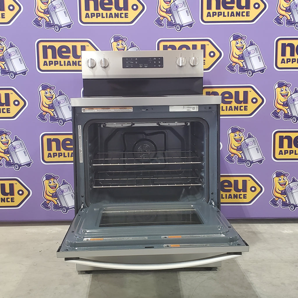 Pictures of Whirlpool Energy Star 30 Inch Electric Range with Air Cooking Technology, No Preheat Air Fry, Air Baking and Self Clean WFES5030RZ - Open Box - Neu Appliance Outlet - Discount Appliance Outlet in Austin, Tx