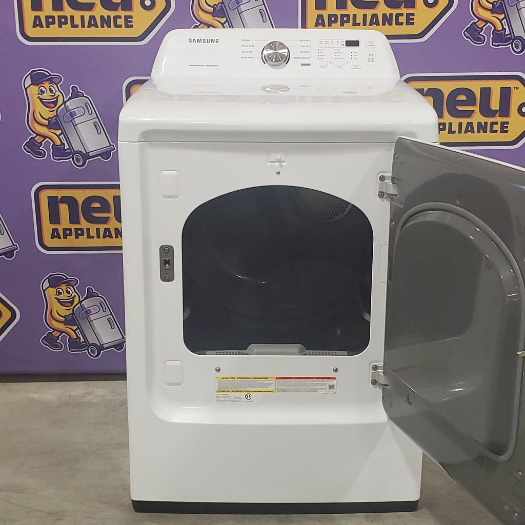 Samsung 4.5 cu. ft. Top Load Washer with Vibration Reduction Technology+ in White WA45T3200AW - Certified Refurbished and Samsung 7.2 cu. ft. Electric Dryer with Sensor Dry in White 16086 - DVE45T3200W - Certified Refurbished