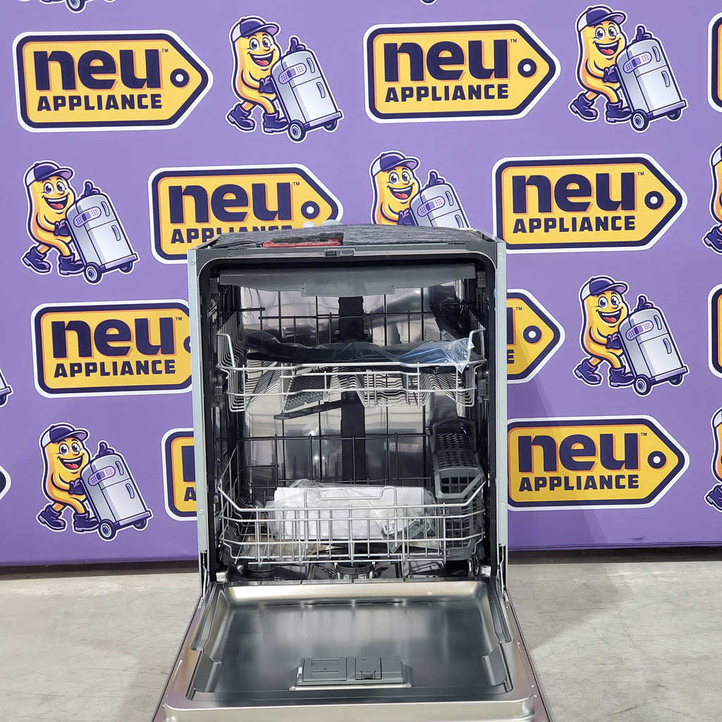 Pictures of Whirlpool 24-in 44dBA Dishwasher Flush in Stainless Steel with Cabinets with 3rd Rack and Top Control WDT550SAPZ - Open Box - Neu Appliance Outlet - Discount Appliance Outlet in Austin, Tx