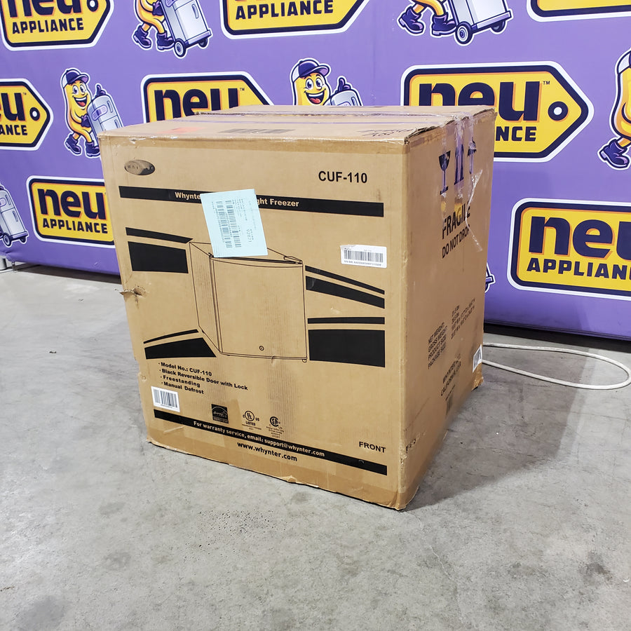 Whynter 1.1 cu ft Upright Compact Mini Freezer with Lock CUF-110 - New in Box