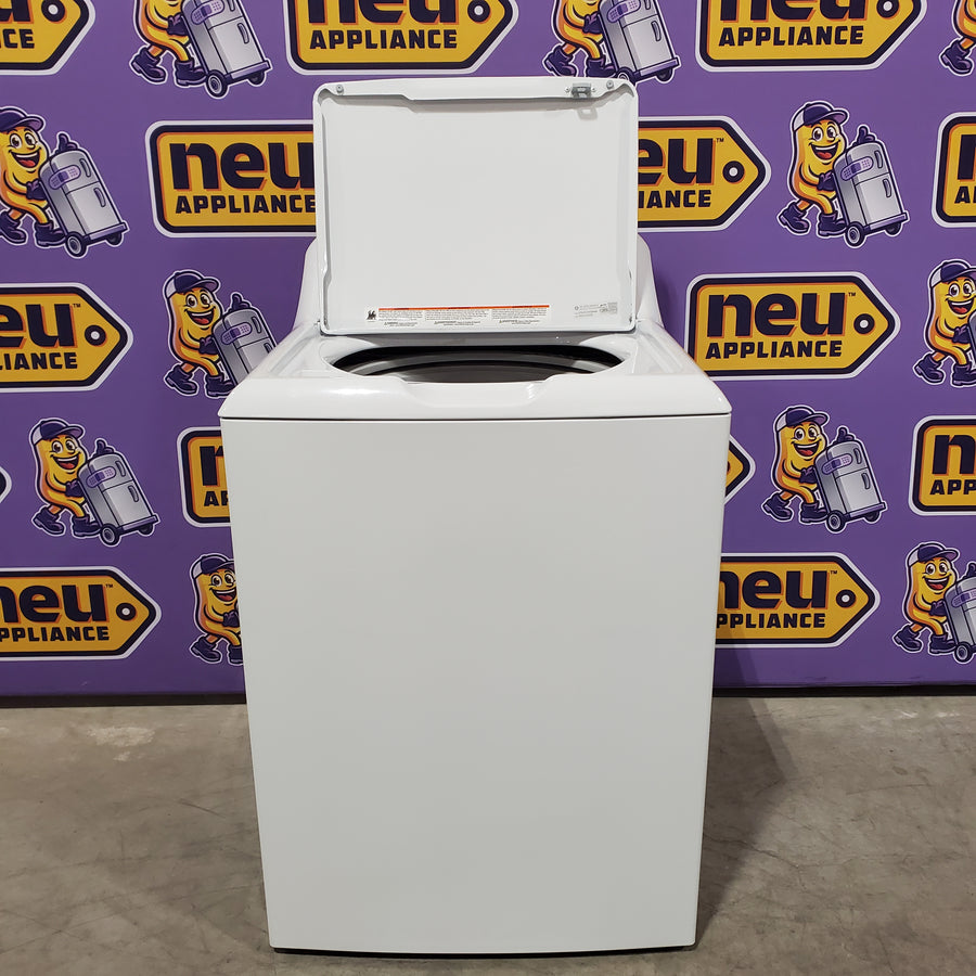 Hotpoint® 4.0 cu. ft. Capacity Washer with Cold Plus and Water Level Control HTW265ASWWW - Open Box and Hotpoint 6.2 cu. ft. Capacity Electric Dryer with Up To 120 ft. Venting and Shallow Depth 16183 - HTX26EASWWW - Scratch & Dent (Moderate)