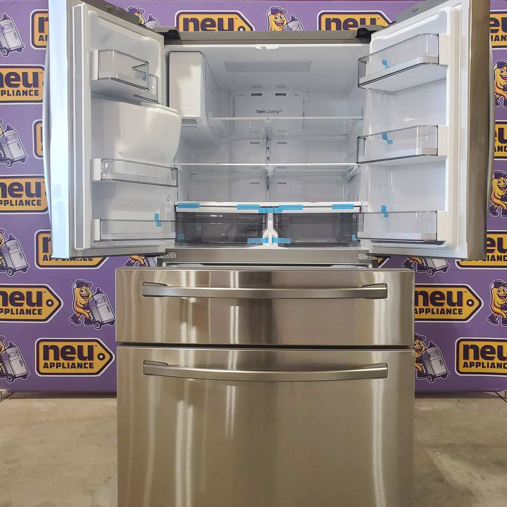 Pictures of Fingerprint-Resistant Stainless Steel ENERGY STAR Samsung 28 cu. ft. 4 Door French Door Refrigerator with FlexZone Drawer RF28R7201SR - Scratch & Dent - Minor - Neu Appliance Outlet - Discount Appliance Outlet in Austin, Tx