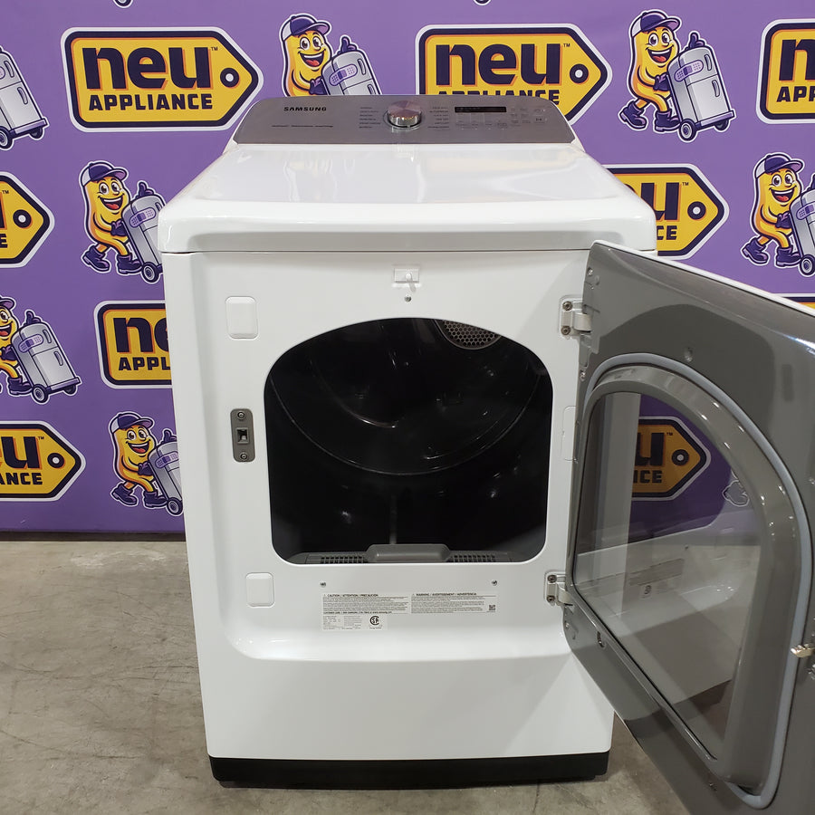 Samsung White Smart Electric 7.4 Cu. Ft. Dryer with Sensor Dry and Steam Sanitize+ 22131SD75 - DVE52A5500W - Open Box