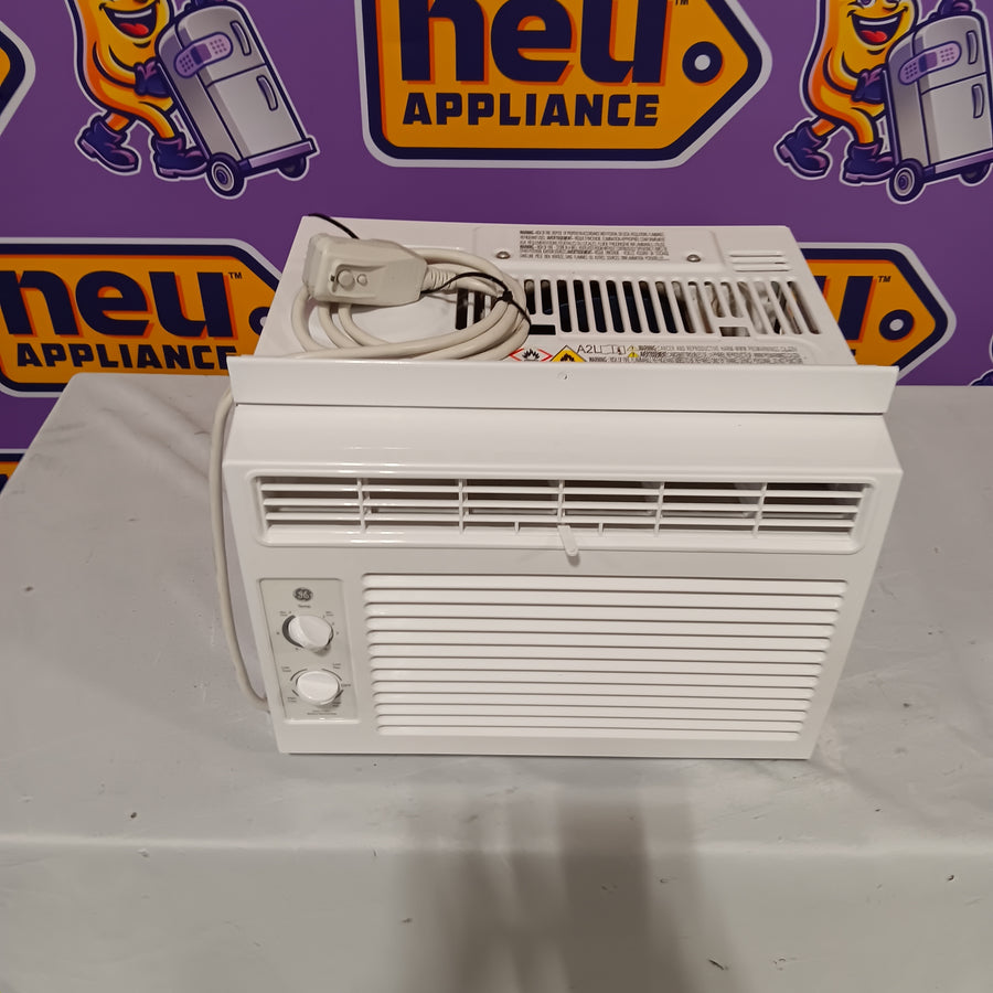 GE 5,000 BTU 115V Window Air Conditioner Cools 150 Sq. Ft. in White AWFS05BWL - Open Box