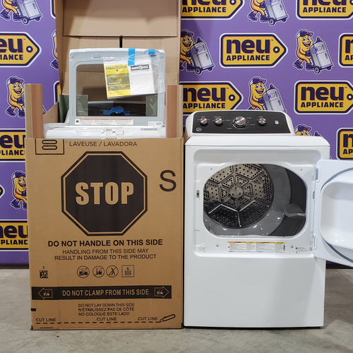 GE 4.5 cu. ft. Capacity Washer with Water Level Control GTW585BSVWS - New in Box and GE 7.2 cu. ft. Capacity Electric Dryer with Up To 120 ft. Venting and Extended Tumble  16028 - GTD48EASWWB - Certified Refurbished