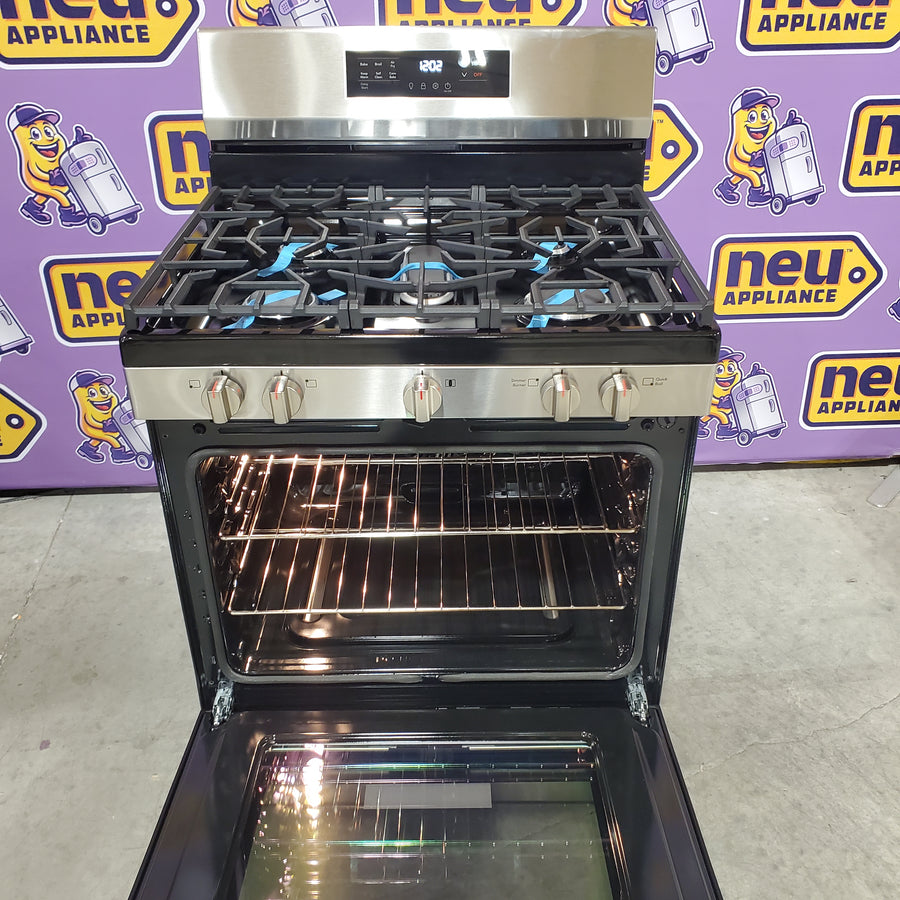 Frigidaire Stainless Steel Gas Range with Air Fry and Five Burner Cooktop 20534SD693 - FCRG3083AS - Scratch & Dent (Moderate)