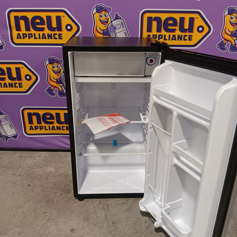 Frigidaire Gallery 3.2-cu ft Mini Fridge in Stainless Steel SA631 - FGFR334B - Open Box