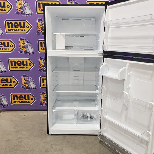 Vissani 18 cu. ft. Top Freezer Refrigerator in Stainless Steel, Garage Ready 25131SD308 - MDTF18SSR - Scratch & Dent (Moderate)