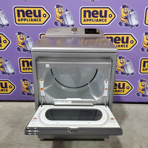 Maytag 7.4 cu. ft. vented Front Load Electric Dryer in Classic Silver with Extra Power 22132SD157 - MED6205RR - Scratch & Dent (Minor)