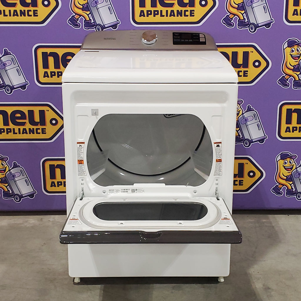 Maytag 5.2 cu. ft. High Efficiency Agitator Extra Large Top-Load Washer MVW7230HW - Certified Refurbished and Maytag 7.4 Cu. Ft. Top Load Electric Dryer with Extra Power and Advanced Moisture Sensing 16105 - MED6205RW - Scratch & Dent (Minor)