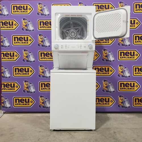 Frigidaire Electric Washer/Dryer Laundry Center - 3.9 Cu. Ft Washer and 5.5 Cu. Ft. Dryer FLCE7522AW - Scratch & Dent (Minor)
