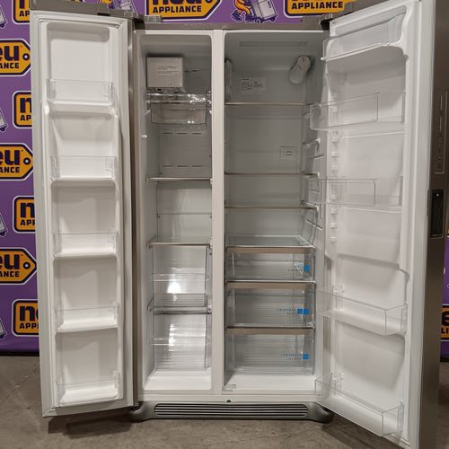 Frigidaire Gallery 26 Cu. Ft. Standard-Depth Side-by-Side Refrigerator 20231SD254 - GRSN2620AF - Scratch & Dent (Minor)