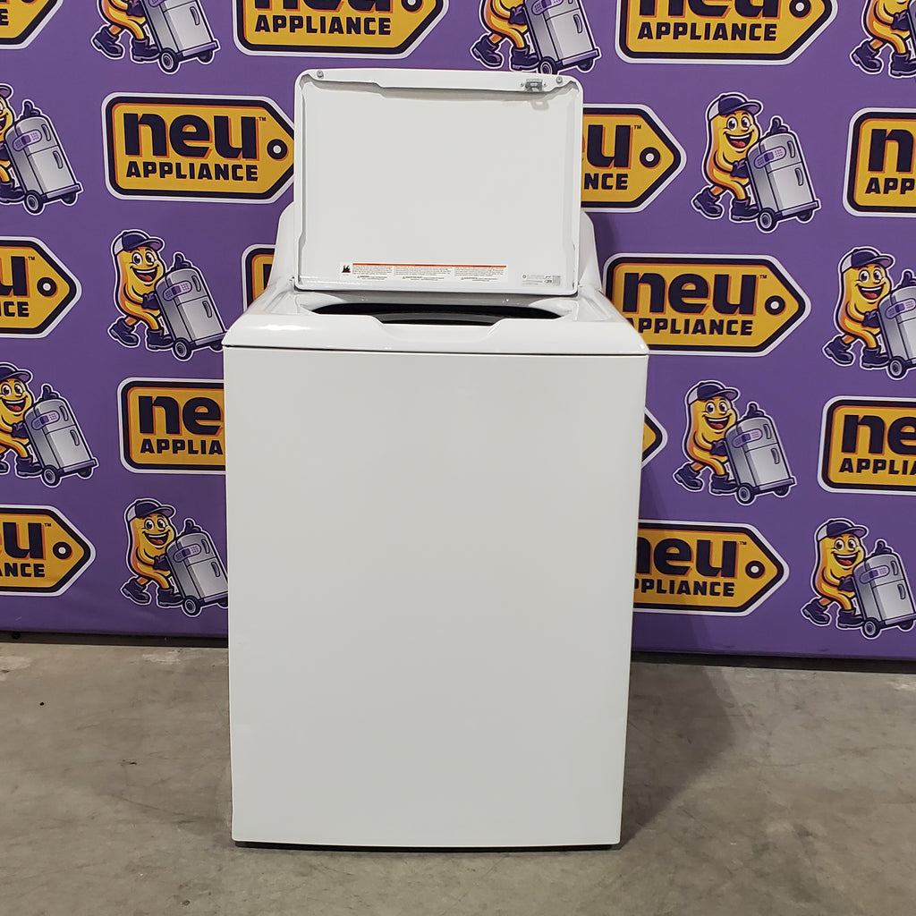 Hotpoint® 4.0 cu. ft. Capacity Washer with Cold Plus and Water Level Control HTW265ASWWW - Scratch & Dent (Minor) and Hotpoint® 6.2 cu. ft. vented Electric Dryer with Auto Dry 16143 - HTX26EASWWW - Scratch & Dent (Minor)