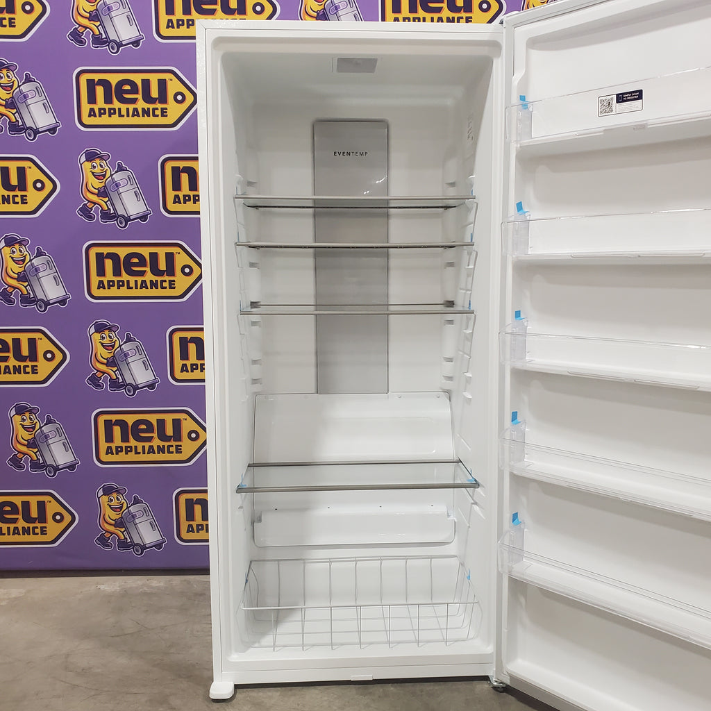 Pictures of Frigidaire 20 Cu. Ft. ENERGY STAR Garage Ready White Upright Freezer with EvenTemp™ Cooling System 20SD109 - FFUE2024AW - Scratch & Dent (Minor) - Neu Appliance Outlet - Discount Appliance Outlet in Austin, Tx