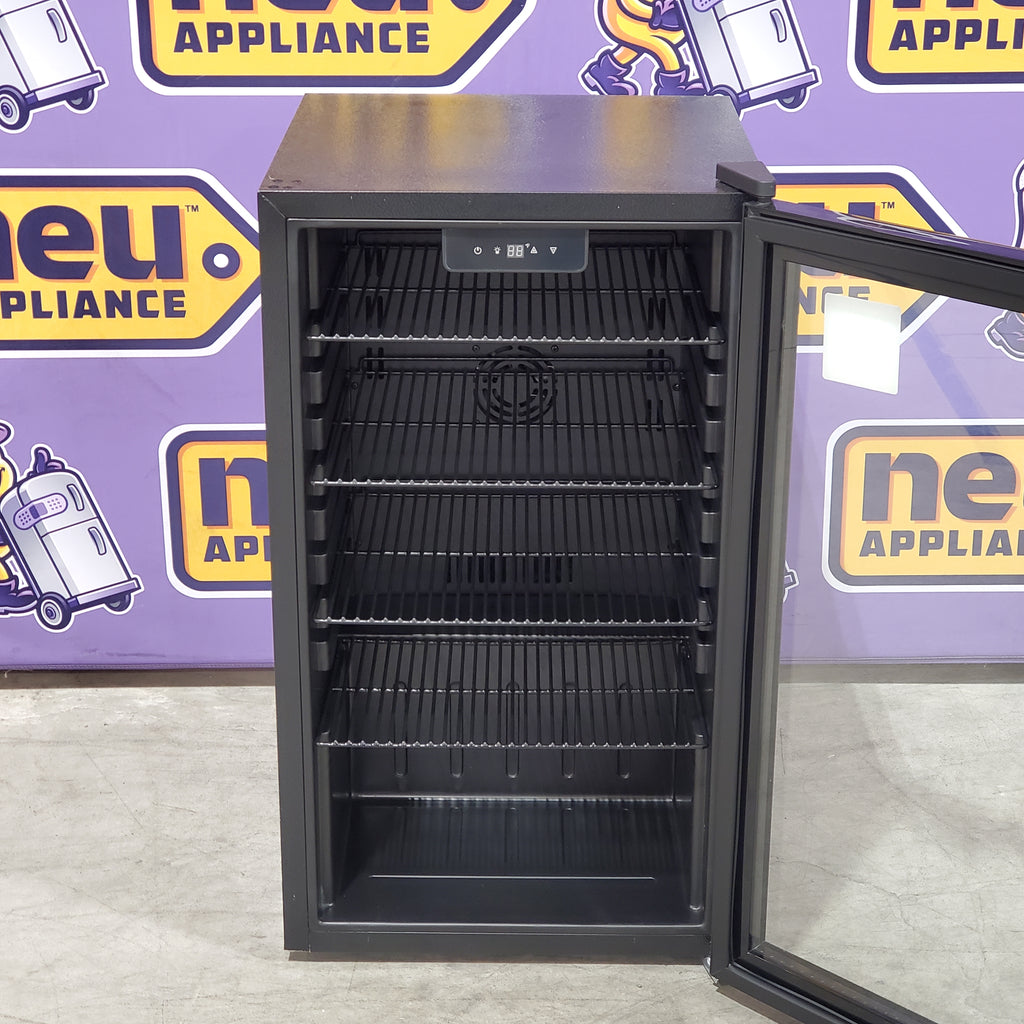 SIMZLIFE 17.7 in.W Single Zone 130-Cans Freestanding Beverage Refrigerator Cooler in Black, Reversible Door BR008-110SH
