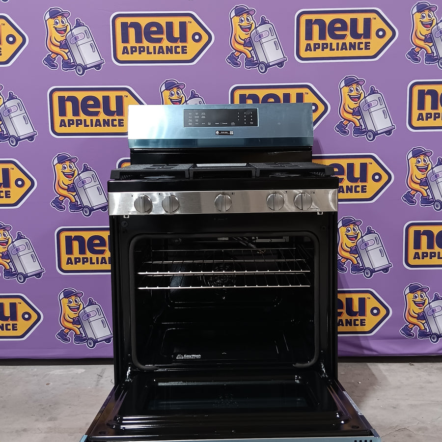 GE 30" Free-Standing Gas Convection Range with EasyWash™ Oven Tray and No Preheat Air Fry GE9845 - GGF600AVSS - New in Box