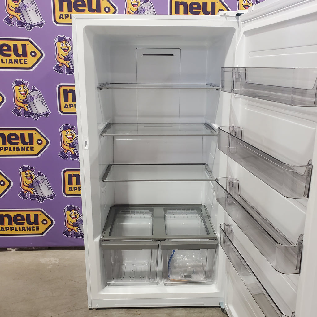Pictures of Midea 17 cu. ft. Convertible Upright Freezer in White 22133SD204 - MRU17F5AWW - Scratch & Dent (Minor) - Neu Appliance Outlet - Discount Appliance Outlet in Austin, Tx