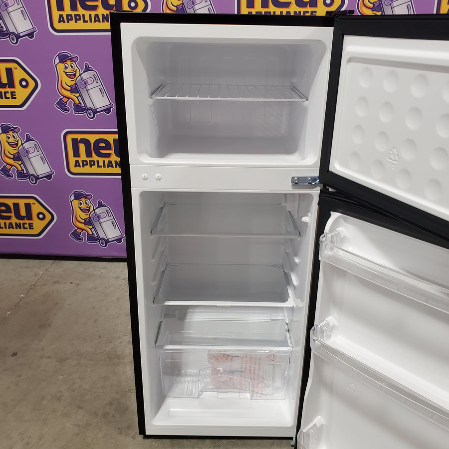 Vissani 4.5 cu. ft. 2-Door Mini Refrigerator in Platinum Steel with Freezer HVDR45PS - Scratch & Dent (Minor)
