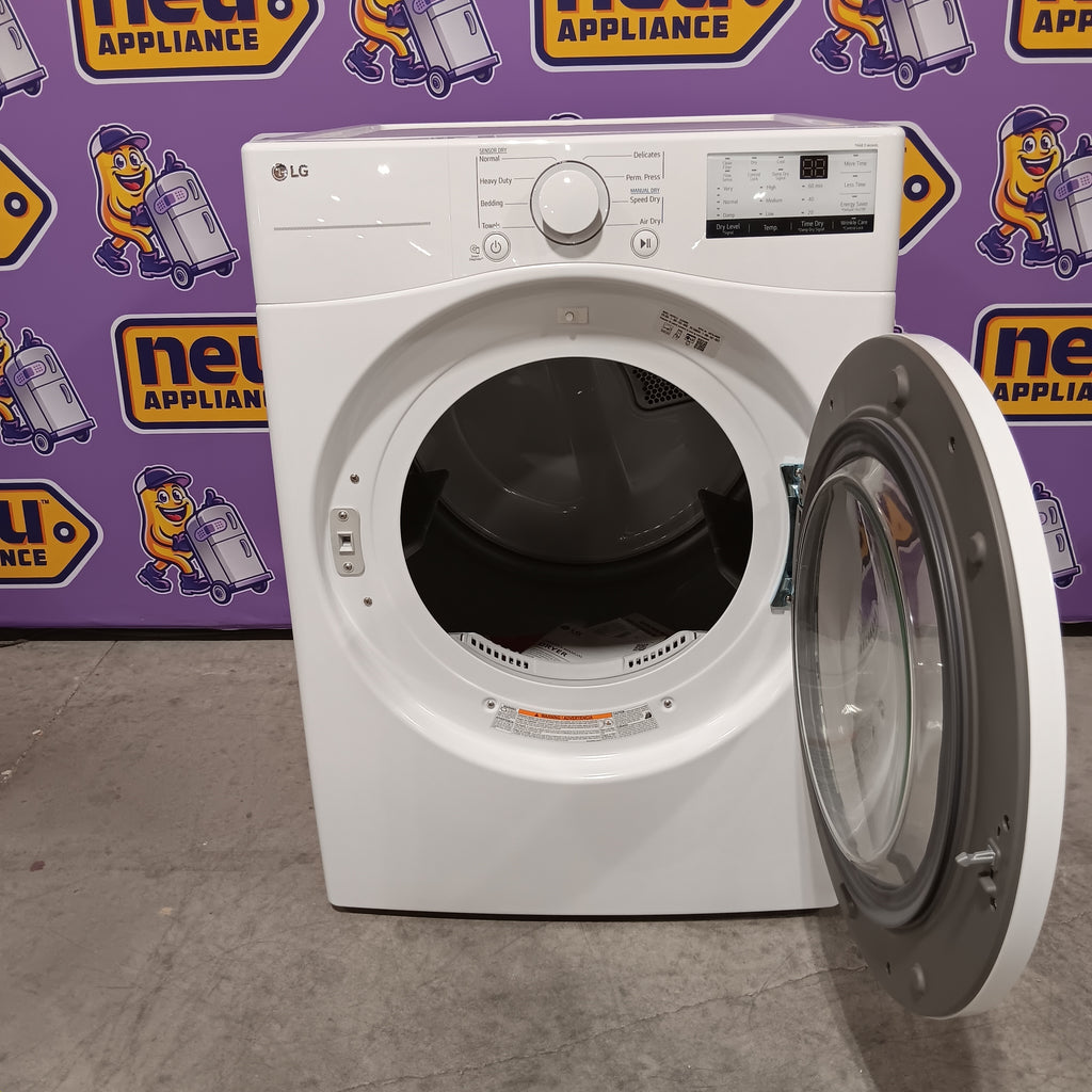 Pictures of LG TurboWash 4.3 Cu. Ft. 12-Cycle High-Efficiency Steam Front-Loading Washer WM3570HWA - Scratch & Dent (Moderate) and LG 7.4 cu. ft. ENERGY STAR Electric Vented Dryer with Sensor Dry and SmartThinQ Technology 15036 - DLE3400W - Scratch & Dent (Minor) - Neu Appliance Outlet - Discount Appliance Outlet in Austin, Tx