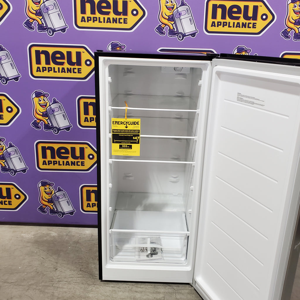 Pictures of Vissani 7.1 cu. ft. Manual Defrost Convertible Upright Freezer in Stainless Steel Look 25139SD828 - MDUFC7SS4 - Scratch & Dent (Moderate) - Neu Appliance Outlet - Discount Appliance Outlet in Austin, Tx