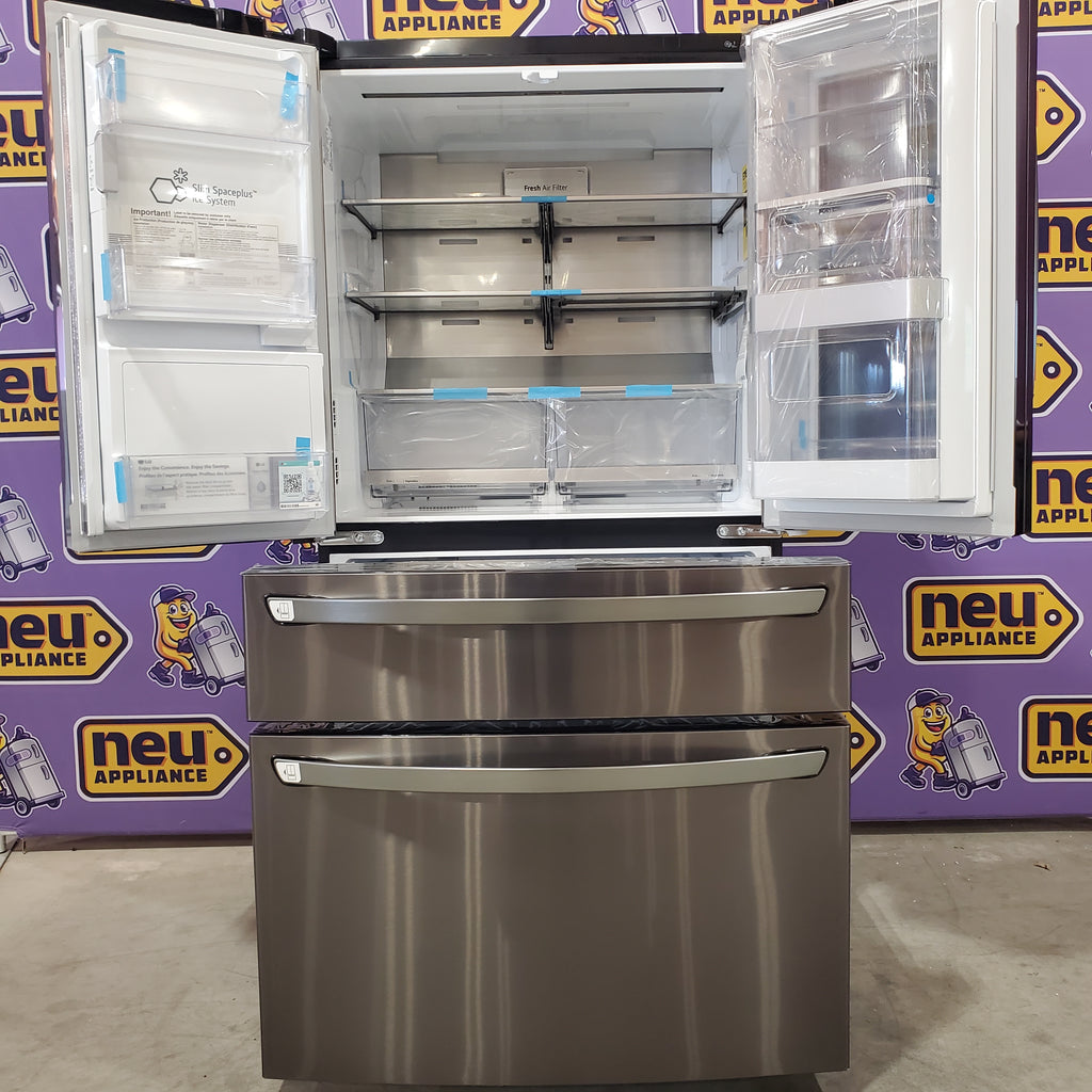 LG 23 cu. ft. Smart InstaView™ Door-in-Door® Counter-Depth Refrigerator with Craft Ice™ 3SD927 - LRMVC2306D - Open Box