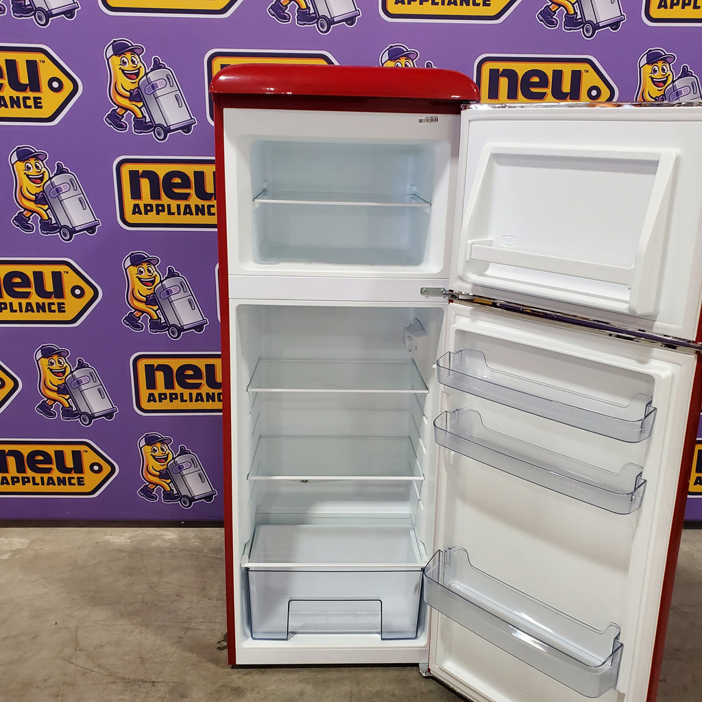 Pictures of Galanz 22 in. 7.6 cu. ft. Retro Top Freezer Refrigerator, Hot Rod Red, Energy Star 25137SD696 - GLRF76TMRDER2 - Scratch & Dent (Moderate) - Neu Appliance Outlet - Discount Appliance Outlet in Austin, Tx