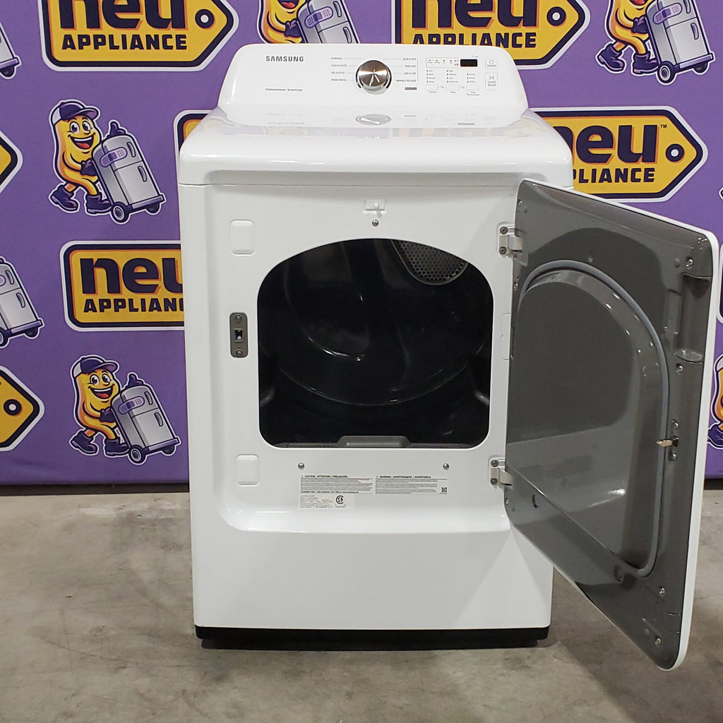 Pictures of Samsung 4.5 cu. ft. Top Load Washer with Vibration Reduction Technology+ in White WA45T3200AW - Open Box and Samsung 7.2 cu. ft. Electric Dryer with Sensor Dry in White 16125 - DVE45T3200W - Open Box - Neu Appliance Outlet - Discount Appliance Outlet in Austin, Tx