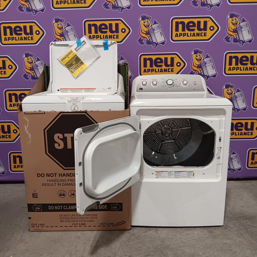 GE White Top Load 4.0 Cu. Ft. Capacity Washer with Stainless Steel Wash Basket GTW325ASWWW - Open Box and GE White Electric Aluminized Alloy Drum 7.2 Cu. Ft. Dryer with Sensor Dry and Extended Tumble 16234 - GTD45EASJWS - Certified Refurbished