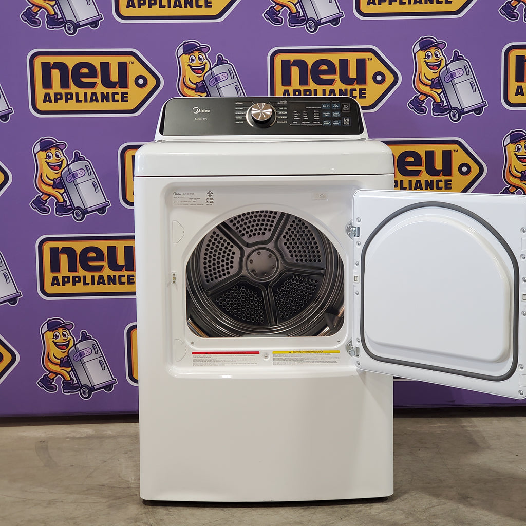 Pictures of Midea 4.5 cu. ft. Smart Top Load Washer with Wave-Impeller in White MLV45N3BWW - Scratch & Dent (Moderate) and Midea 7 cu. ft. Smart Electric Tumble Dryer with Sensor Dry MLTE45N4BWW - Scratch & Dent (Minor) - Neu Appliance Outlet - Discount Appliance Outlet in Austin, Tx