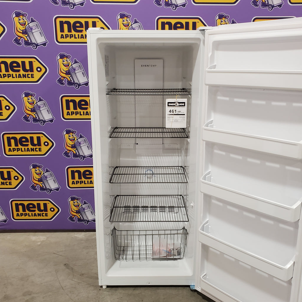 Pictures of Frigidaire 16 Cu. Ft. Garage Ready Upright Freezer in White 25137SD701 - FFFU16FSVW - Scratch & Dent (Moderate) - Neu Appliance Outlet - Discount Appliance Outlet in Austin, Tx