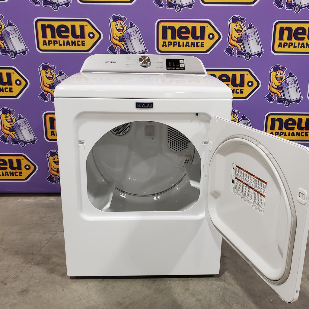 Pictures of Maytag 7.0 cu ft Electric Dryer with Moisture Sensing and Quick Dry Cycle 30132SD65 - MED6200KW - Scratch & Dent (Minor) - Neu Appliance Outlet - Discount Appliance Outlet in Austin, Tx