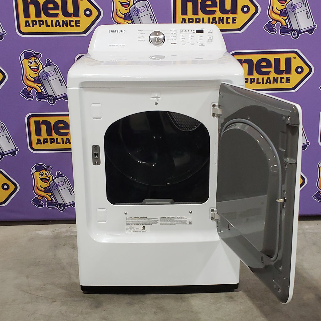 Pictures of Samsung 4.5 cu. ft. Top Load Washer with Vibration Reduction Technology+ in White WA45T3200AW - Scratch & Dent (Minor) and Samsung 7.2 cu. ft. Electric Dryer with Sensor Dry in White 16127 - DVE45T3200W - Open Box - Neu Appliance Outlet - Discount Appliance Outlet in Austin, Tx