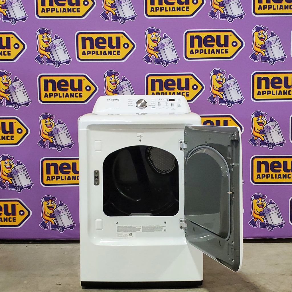 Samsung 4.5 cu. ft. Top Load Washer with Vibration Reduction Technology+ in White WA45T3200AW - Certified Refurbished and Samsung 7.2 cu. ft. Electric Dryer with Sensor Dry in White 16054 - DVE45T3200W - Open Box
