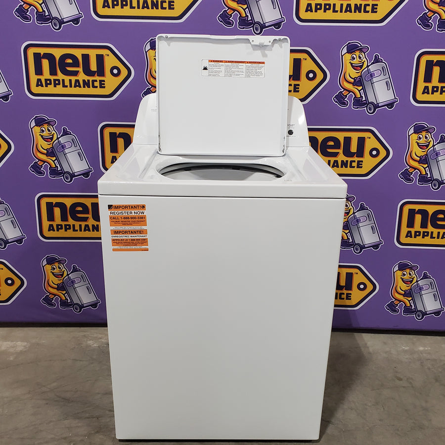 Amana Top Load 3.5 Cu. Ft. Washer with Dual Action Agitator, Porcelain Tub, and Late Lid Lock 22136SD363 - NTW4516FW - Open Box