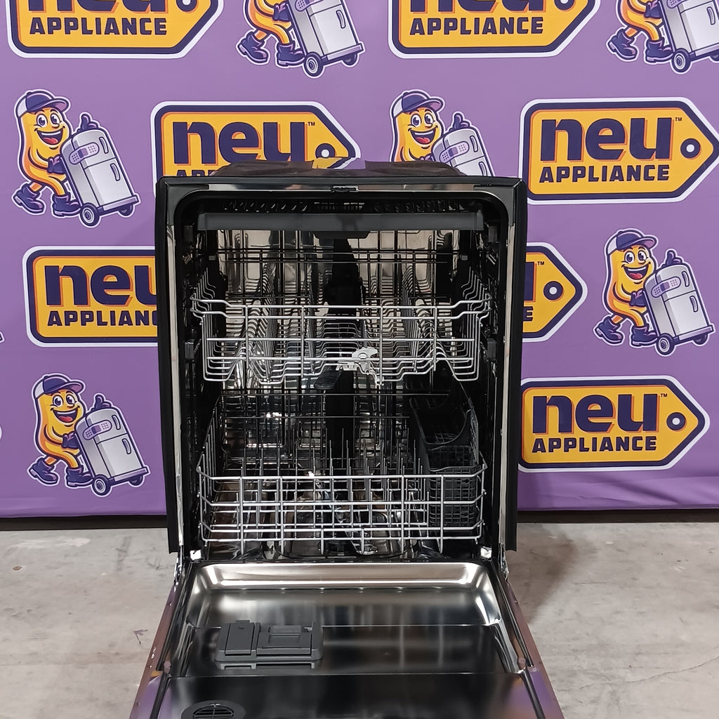 Pictures of Whirlpool 24 In. Dishwasher with Ai Intelligent Wash and Sensor Cycle in Fingerprint Stainless Steel WDTA50SAKZ - Scratch and Dent (Moderate) - Neu Appliance Outlet - Discount Appliance Outlet in Austin, Tx