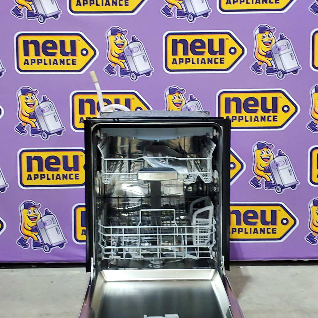 Pictures of Bosch Stainless Steel 500 Series Fully Integrated Built In Smart Dishwasher with 16 Place Setting Capacity and 3rd Rack 3SD174 - SHP65CM5N - Open Box - Neu Appliance Outlet - Discount Appliance Outlet in Austin, Tx