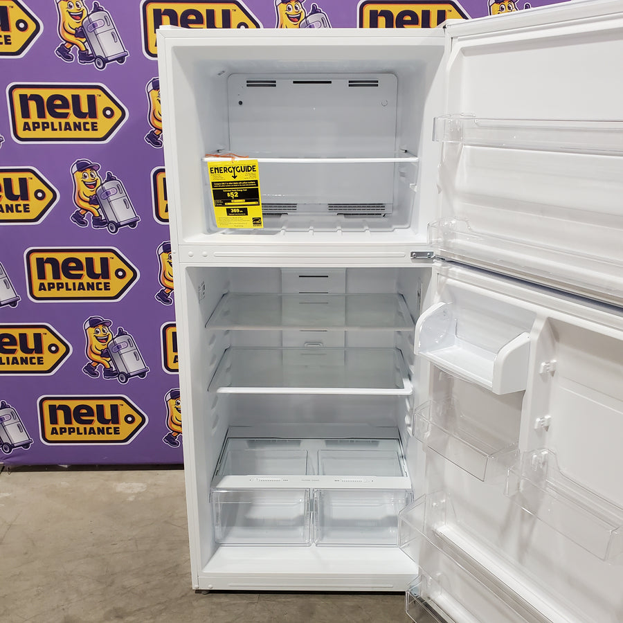 Vissani 18.1 cu. ft. Top Freezer Refrigerator with Adjustable Glass Shelving in White, Garage Ready 251315SD1114 - MDTF18WHR5 - Scratch & Dent (Minor)