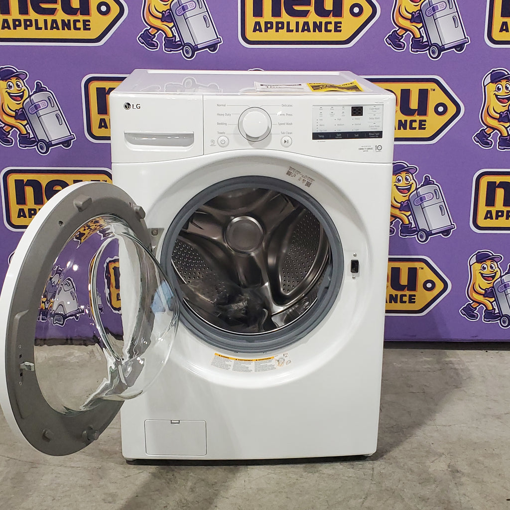 LG Ultra Large Capacity Front Load 4.5 Cu. Ft. Washer in White with ColdWash Technology 22SD045 - WM3400CW - Open Box