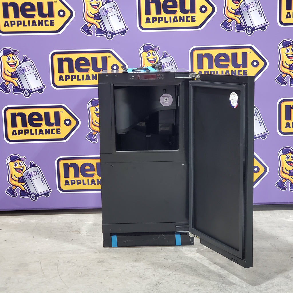 Pictures of Uline Black Beauty Panel Ready Built In Clear 18 Inch Ice Machine with 25 LBS Daily Ice Production and Clean Indicator Alert U3018CLRINT40C - Open Box - Neu Appliance Outlet - Discount Appliance Outlet in Austin, Tx
