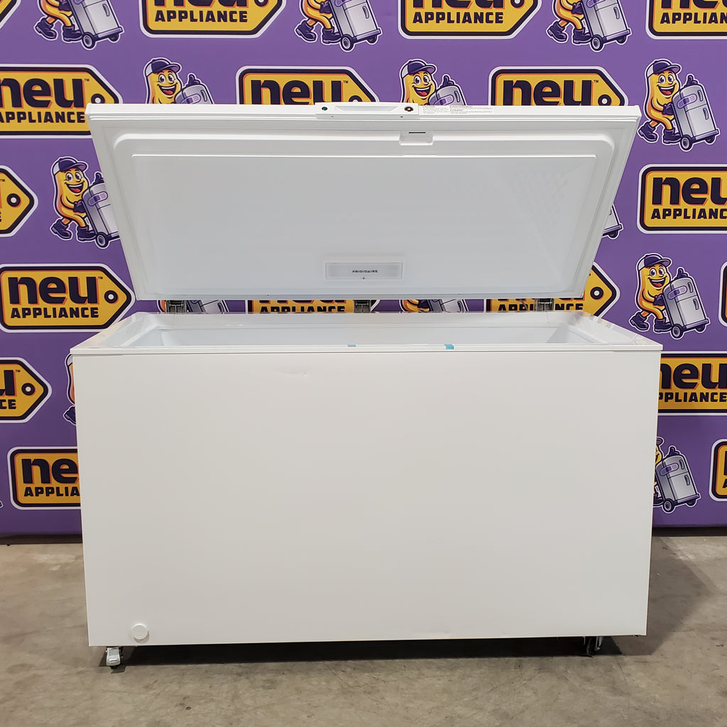 Pictures of Frigidaire 15 Cu. Ft. Garage Ready Chest Freezer- scratch and dent minor - Neu Appliance Outlet - Discount Appliance Outlet in Austin, Tx