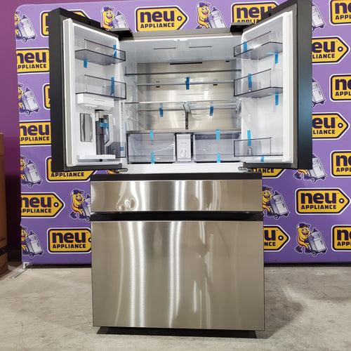 Pictures of Samsung Bespoke 23 cu. ft. Counter Depth 4-Door French Door Stainless Steel Refrigerator with Inner Beverage Center™ & FlexZone™ Drawer - 4SD431 - RF70F23DERAA - Neu Appliance Outlet - Discount Appliance Outlet in Austin, Tx