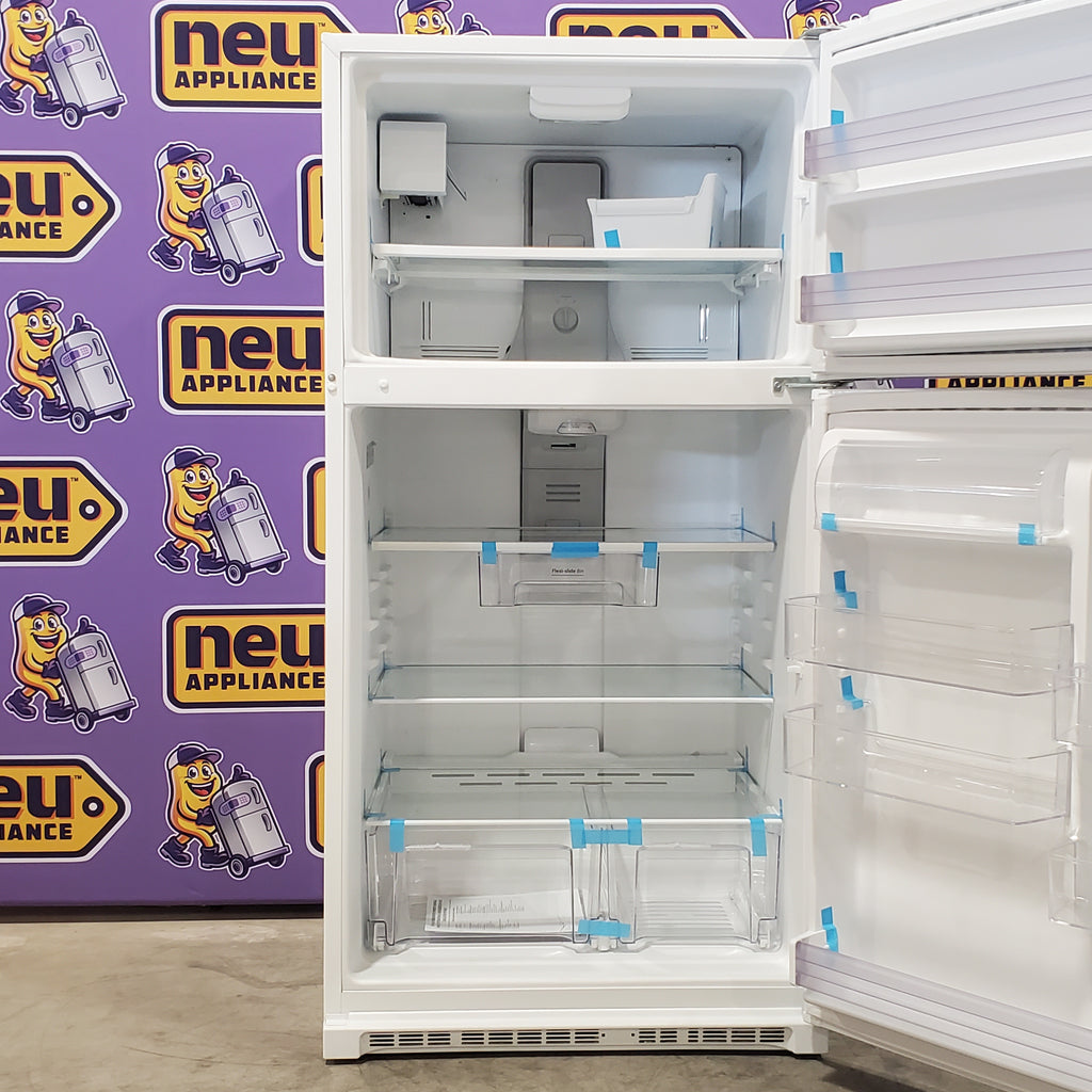 Whirlpool 33-inch 21 cu. ft. Wide Top Freezer Refrigerator 19SD013 - WRT541SZDW - Scratch & Dent (Minor)