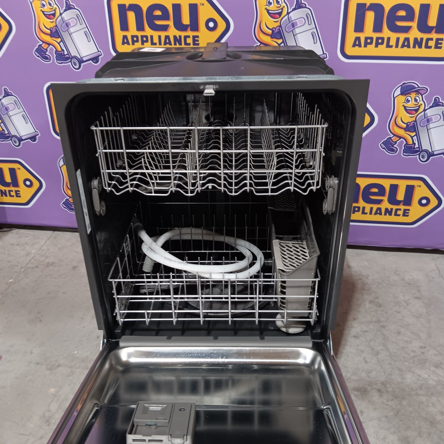 Whirlpool Built In Dishwasher with 55 dBA in Fingerprint Resistant Stainless Steel 251318SD1346 - WDP540HAMZ - Scratch & Dent (Minor)