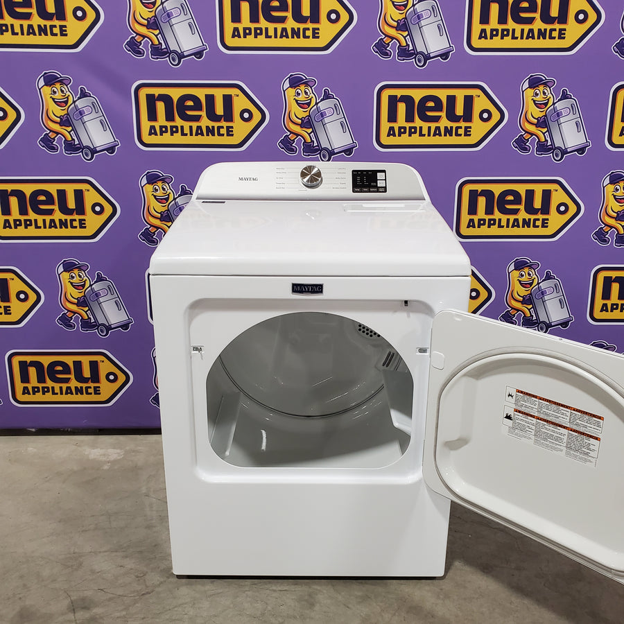 Maytag Top Load 4.8 cu ft Washer with Deep Fill and Slow-Close Glass Lid MVW6200KW - Scratch & Dent (Minor) and Maytag 7.0 cu ft Electric Dryer with Moisture Sensing and Quick Dry Cycle 16218 - MED6200KW - Open Box
